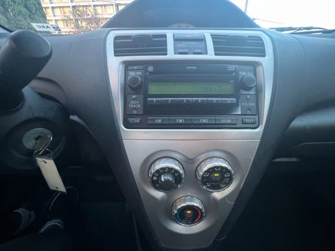 Used 2008 Toyota Yaris Sedan image 18