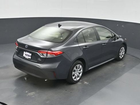 Used 2025 Toyota Corolla LE FWD image 38
