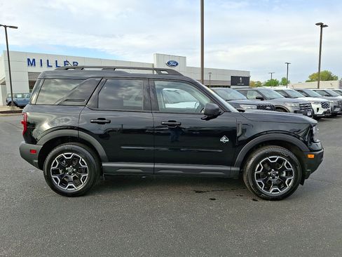 Used 2025 Ford Bronco Sport Outer Banks w/ Outer Banks Tech Package+ AWD/4WD image 7
