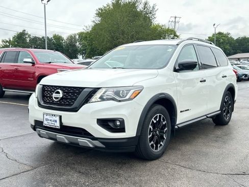 Used 2019 Nissan Pathfinder SL AWD/4WD image 5