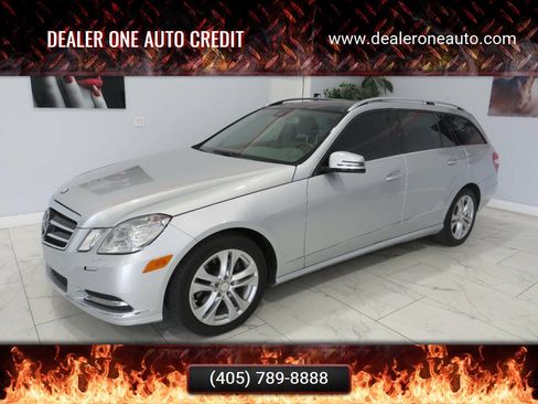 Used 2011 Mercedes-Benz E 350 4MATIC Wagon image 1