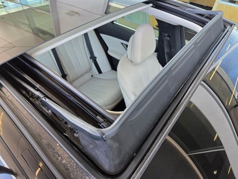 Used 2026 Mercedes-Benz E 350 Sedan image 22