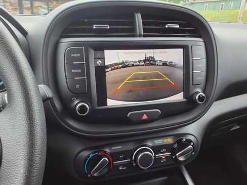 Certified 2024 Kia Soul LX w/ Option Group 015 image 10