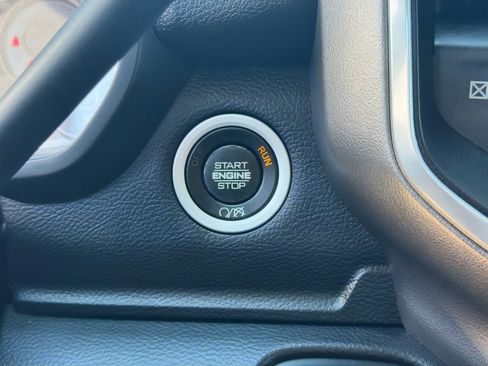 Used 2019 RAM 2500 Big Horn w/ Towing Technology Group AWD/4WD image 30