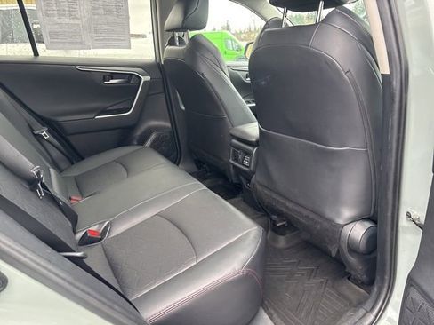 Used 2021 Toyota RAV4 TRD Off-Road w/ TRD Off-Road Weather Package image 15