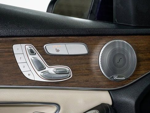 Used 2019 Mercedes-Benz C 300 4MATIC Sedan w/ Multimedia Package image 8