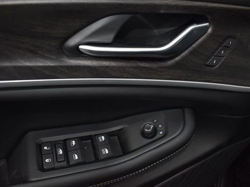 New 2026 Jeep Grand Cherokee L Limited w/ Limited Altitude Package image 13