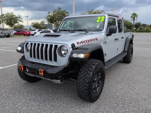 Used 2023 Jeep Gladiator Mojave w/ Cold Weather Group AWD/4WD image 8