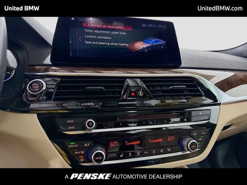 Used 2019 BMW 540i RWD image 11