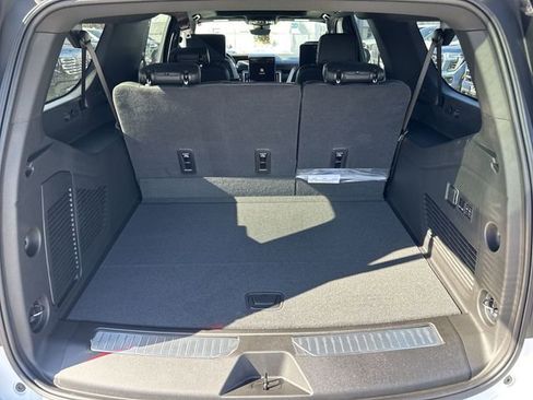 New 2026 GMC Yukon XL Denali w/ Denali Reserve Package image 25