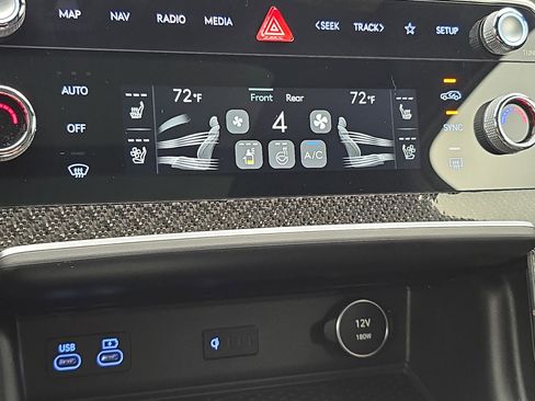 Used 2025 Genesis GV80 3.5T e-SC image 24