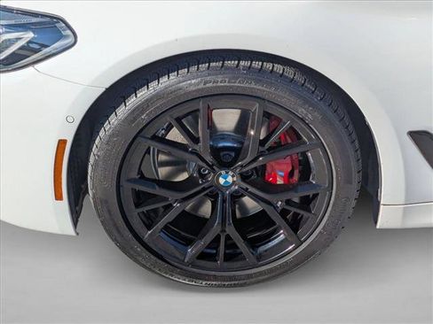 Certified 2023 BMW 530i w/ M Sport Package image 25