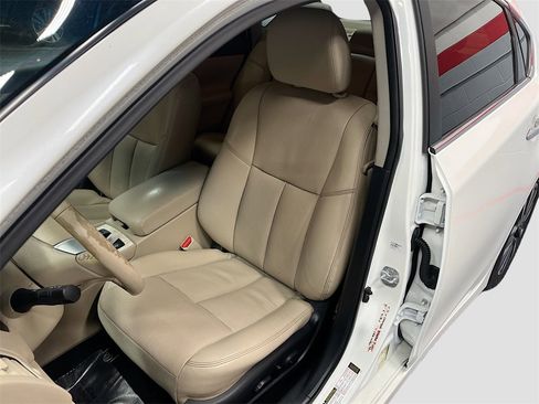 Used 2016 Nissan Altima 2.5 SL w/ 2.5 Technology Package image 20