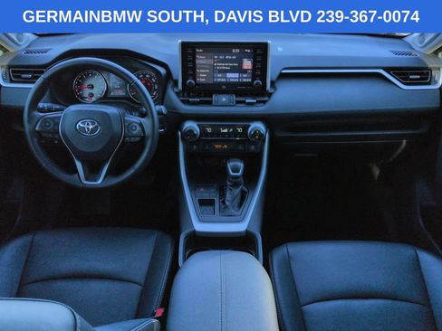 Used 2021 Toyota RAV4 XLE Premium FWD image 17