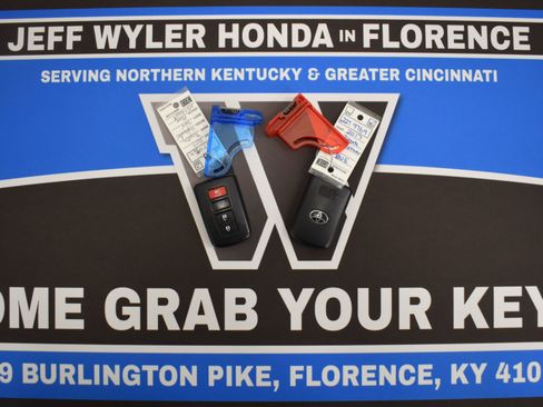 Used 2017 Toyota Highlander SE image 37