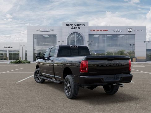 New 2026 RAM 2500 Big Horn AWD/4WD image 4