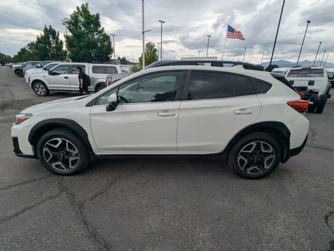 Used 2019 Subaru Crosstrek 2.0i Limited w/ Moonroof Package w/Navigation AWD/4WD image 9