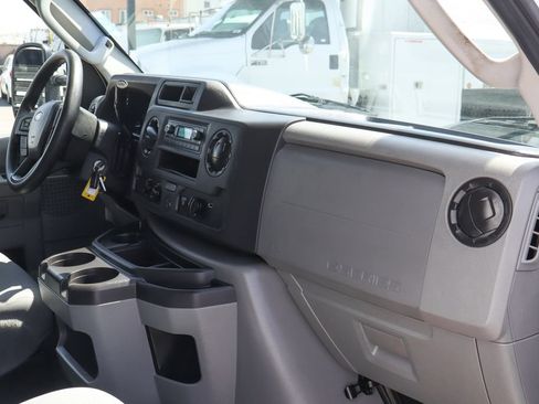 Used 2024 Ford E-350 and Econoline 350 Super Duty w/ Power Windows & Locks Group RWD image 34