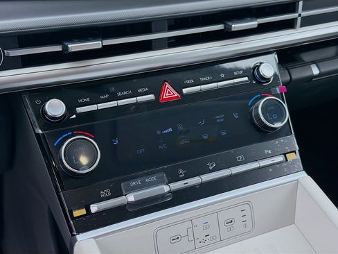 New 2026 Hyundai Santa Fe SEL FWD image 12