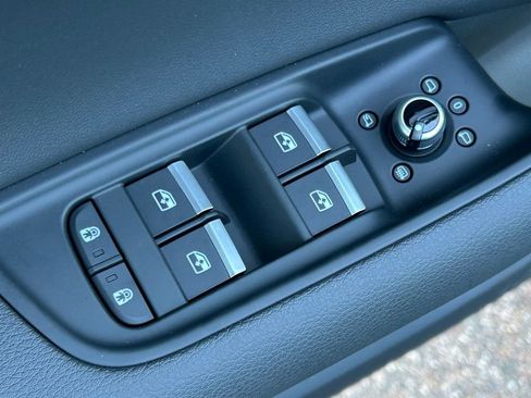 New 2026 Audi Q7 2.0T Premium image 74