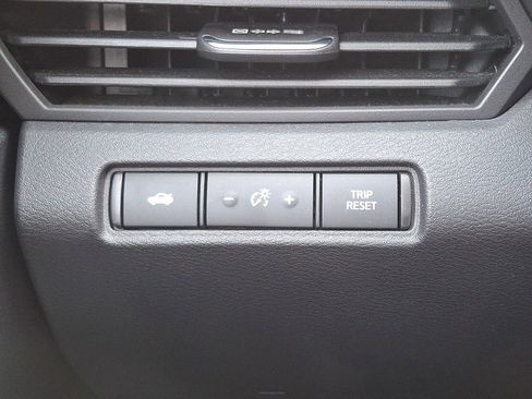 Used 2022 Nissan Altima 2.0 SR image 24