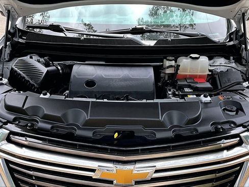 Used 2023 Chevrolet Traverse High Country w/ LPO, Floor Liner Package AWD/4WD image 30