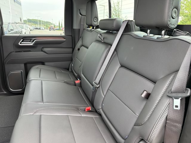 New 2026 GMC Sierra 2500 Denali w/ Denali Reserve Package AWD/4WD image 21