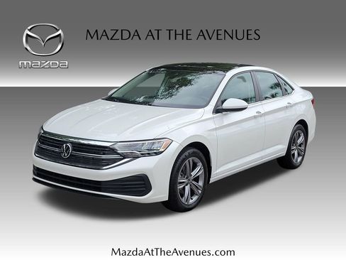 Used 2024 Volkswagen Jetta SE w/ Panoramic Sunroof Package FWD image 1