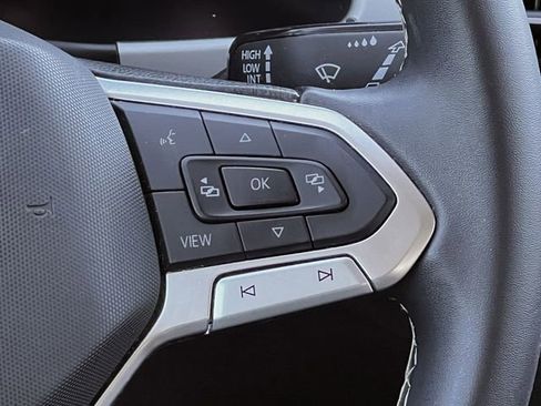 Used 2022 Volkswagen Atlas SE image 13