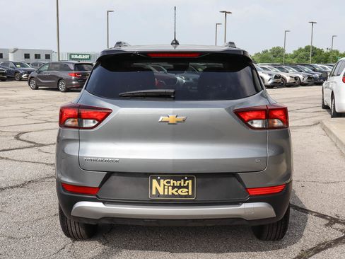 Used 2025 Chevrolet TrailBlazer LT FWD image 5