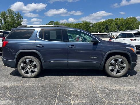 Used 2018 GMC Acadia SLT w/ LPO, Floor Liner Package FWD image 2