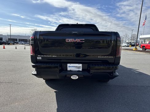 New 2026 GMC Sierra EV Elevation w/ Premium Package AWD/4WD image 9