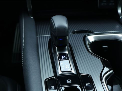 Used 2024 Lexus RX 500h F Sport image 17