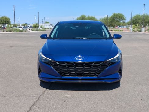 Used 2023 Hyundai Elantra SEL FWD image 8