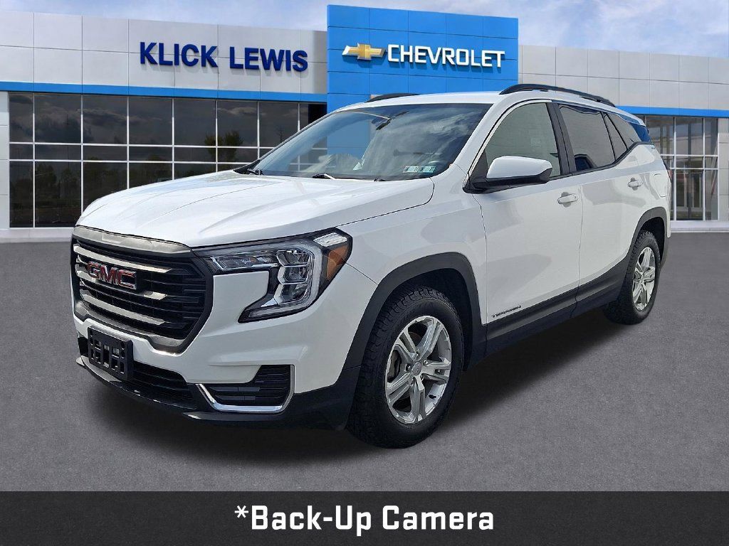 Used 2023 GMC Terrain SLE FWD image 3