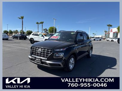 Used 2020 Hyundai Venue SEL w/ Convenience Package