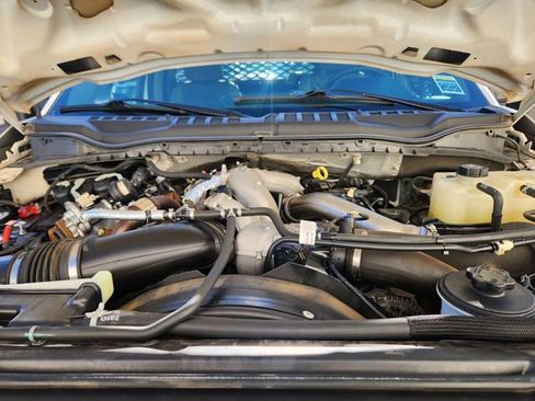 Certified 2022 Ford F350 XL w/ Power Equipment Group image 18