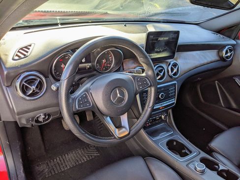 Used 2018 Mercedes-Benz GLA 250 4MATIC image 20