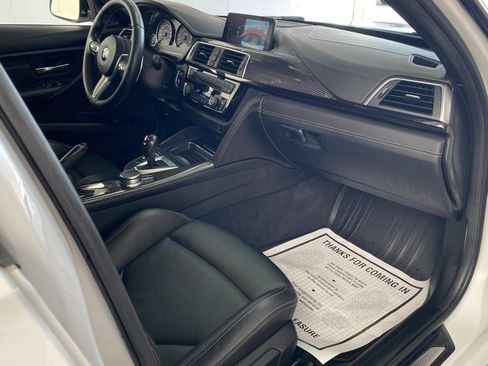 Used 2017 BMW M3 image 8