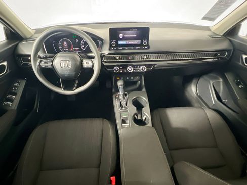 Used 2025 Honda Civic LX image 29