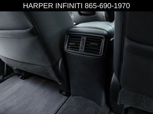 Used 2017 Nissan Rogue SV AWD/4WD image 39