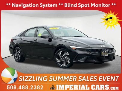 Used 2025 Hyundai Elantra SEL