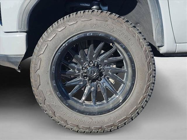 Used 2024 GMC Sierra 1500 Elevation w/ X31 Off-Road Package AWD/4WD image 13