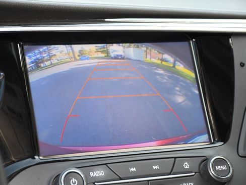 Used 2017 Buick Envision Essence FWD image 36