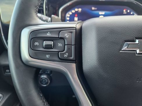 Used 2025 Chevrolet Silverado 1500 LT Trail Boss w/ Convenience Package II AWD/4WD image 30
