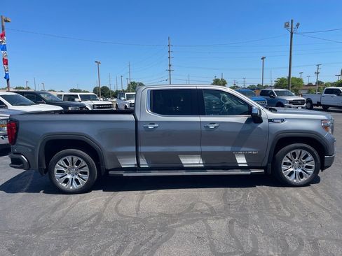 Used 2020 GMC Sierra 1500 Denali w/ Denali Premium Package AWD/4WD image 7