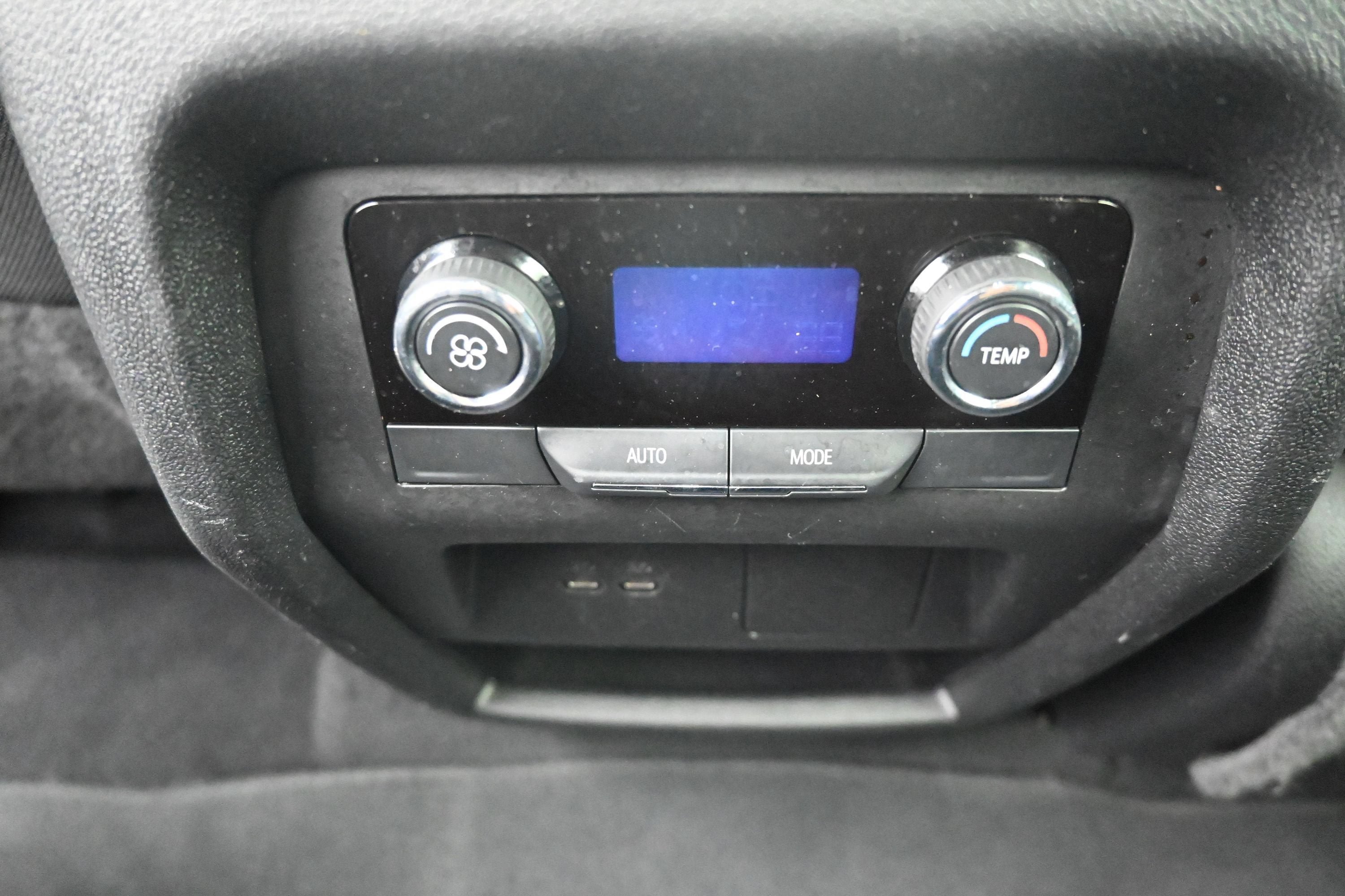 Certified 2024 Chevrolet Traverse LS FWD image 23