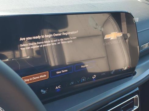 New 2026 Chevrolet Traverse LT image 17