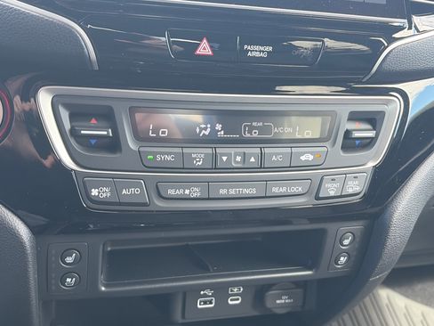 Used 2026 Honda Ridgeline Black Edition image 28