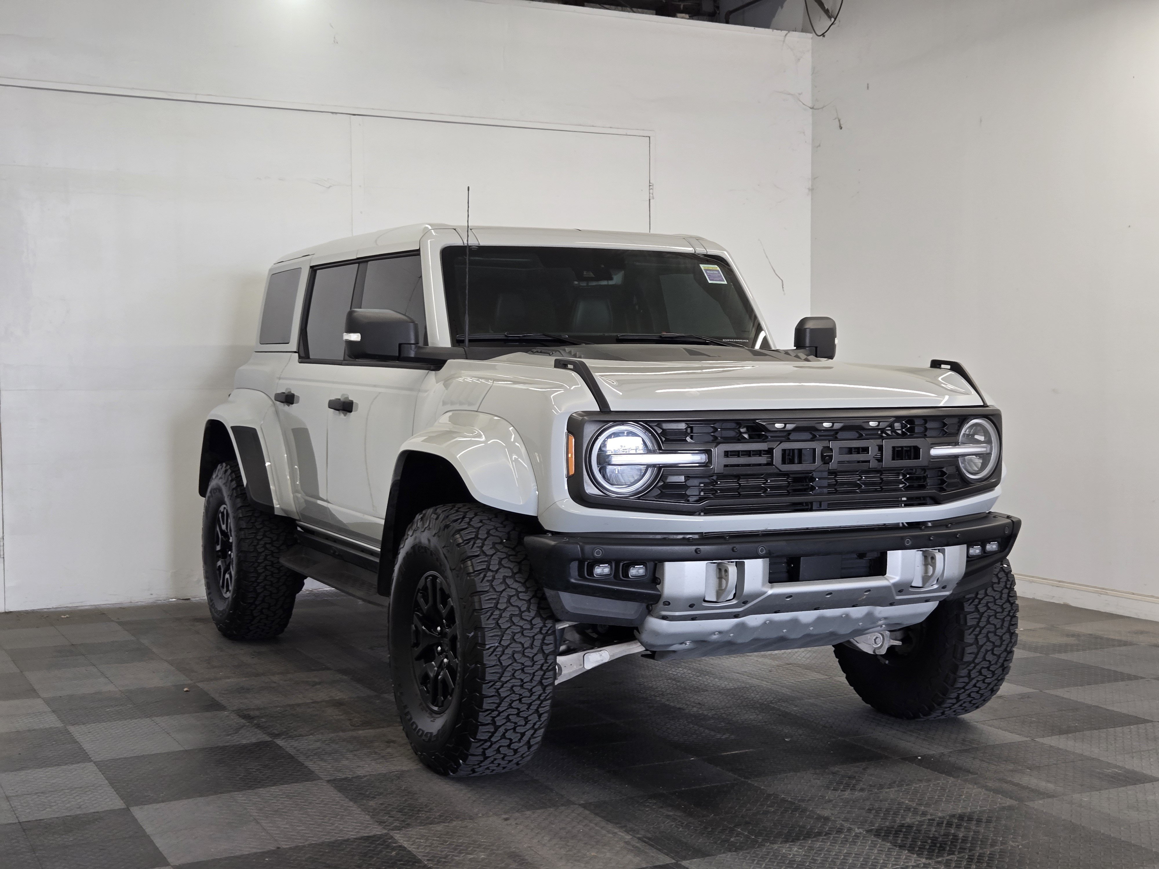 Certified 2026 Ford Bronco Raptor AWD/4WD image 2